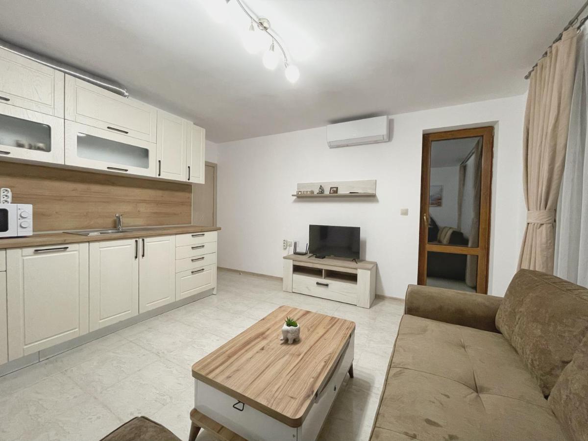 Апартамент Лина Burgas Exterior foto