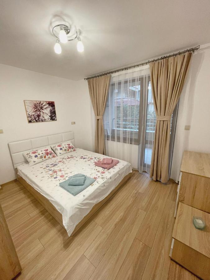 Апартамент Лина Burgas Exterior foto